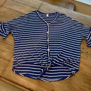CY fashion striped tie front top